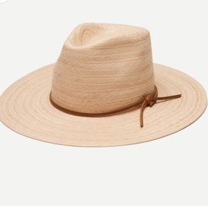 Wyeth straw rancher hat with leather cord adjustable NWOT Never worn Los Angeles